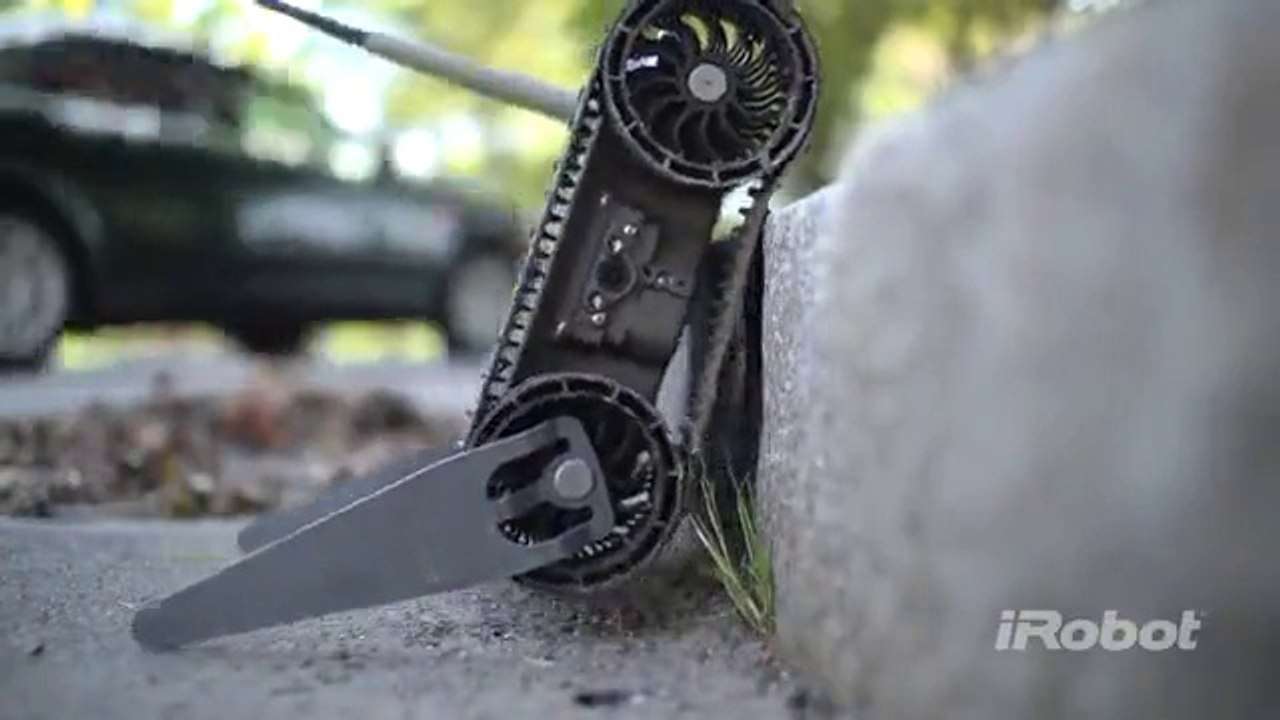 iRobot 110 FirstLook compact, rugged and expandable lightweight robot