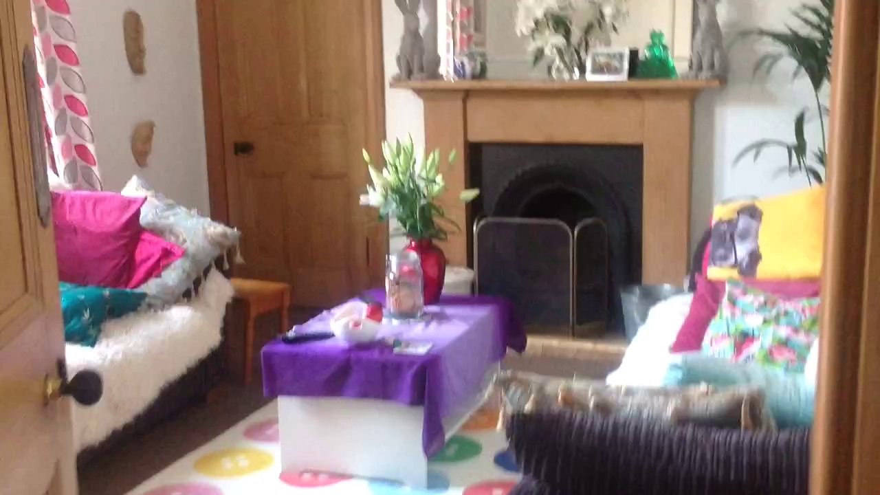 The family house tour.