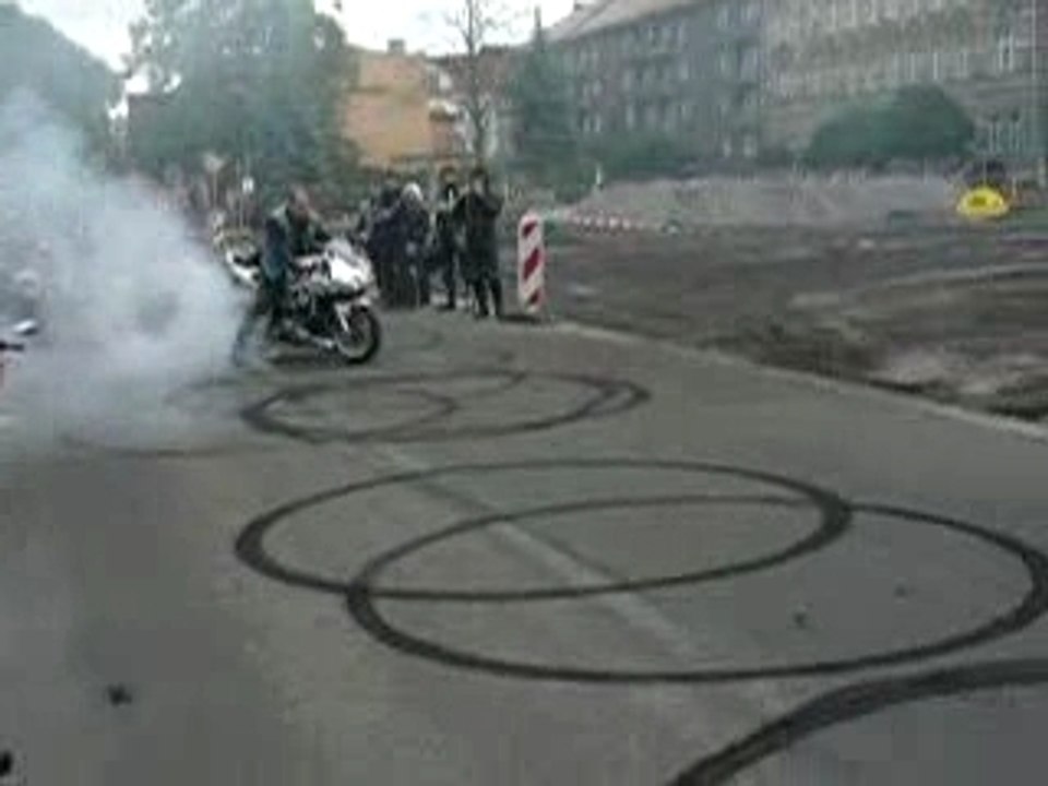 Motorbike Wedding, CZ