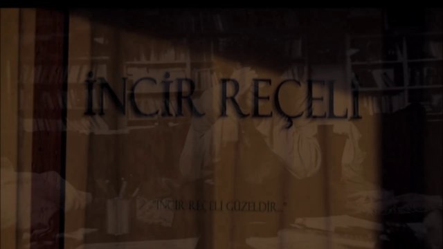 Halil Sezai - Kafası Kendinden Bile Güzel