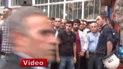 İki Grup Çatıştı: 3 Ölü