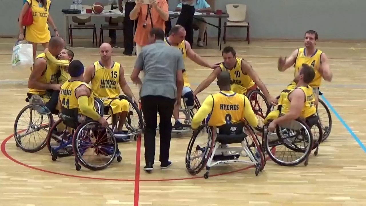 Handibasket Nationale 1A: Extraits du match "Hyères-Toulouse" du 04.10.14