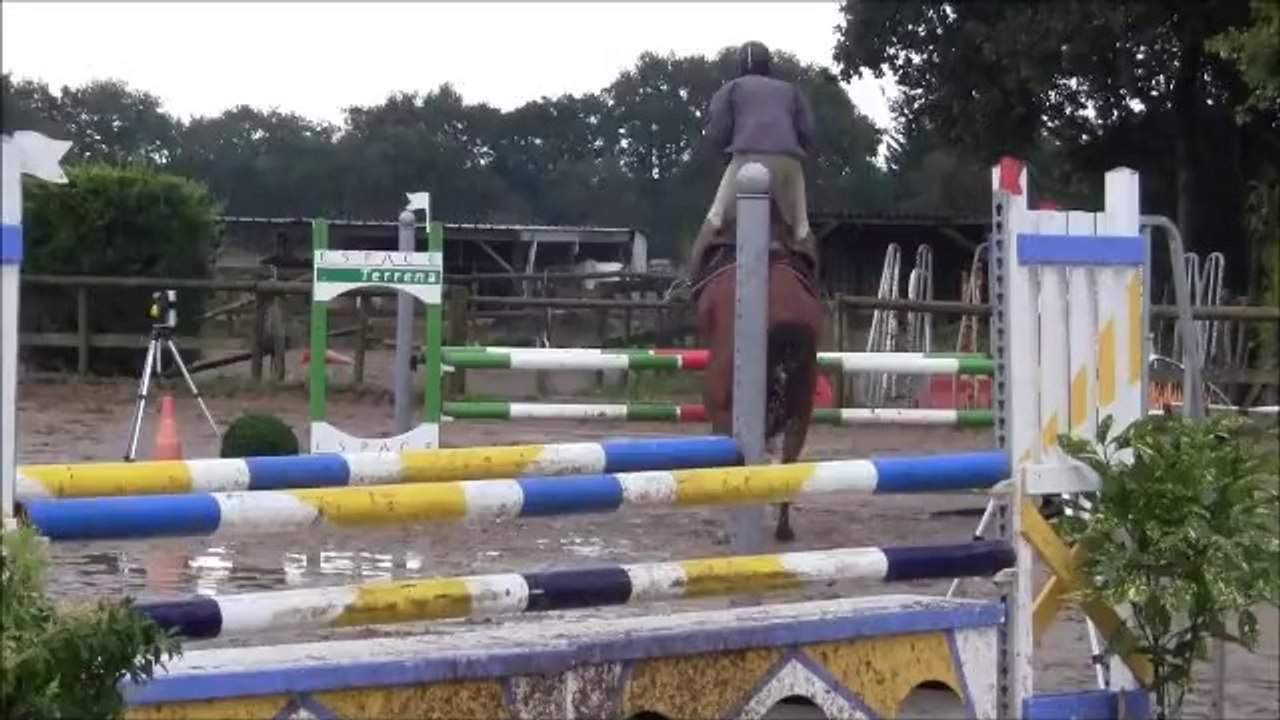 Une Kerdando