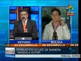 Bolivianos ya se reúnen en plazas para esperar resultados de comicios
