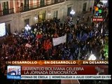 Jóvenes apoyan a Evo Morales en Plaza Murillo