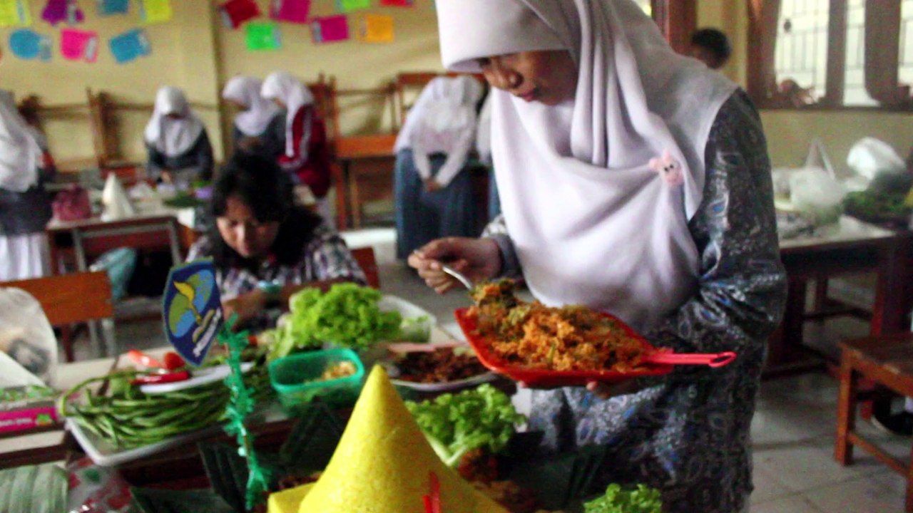 SEMESTA 2014 (HUT SMAN 5 Depok ke-13)
