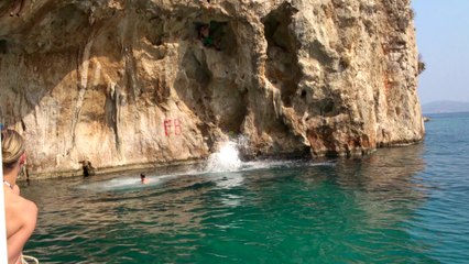 Deep water solo Kalymnos Yuji
