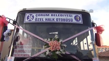 Şoförlüğünü Yaptığı Halk Otobüsünü Gelin Arabası Yaptı