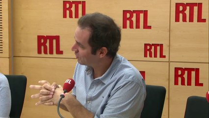 Descargar video: Tanguy Pastureau : Jean-Marc Ayrault entre en guerre