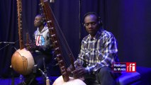 Toumani & Sidiki Diabate interprètent 