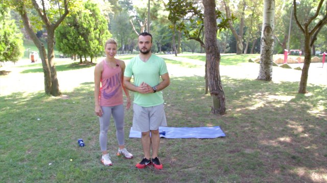 İç Bacak Kaslarını Çalıştırmak için Sumo Abductor Squat - Her Yerde Spor