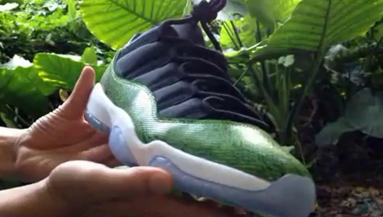 Authentic Air Jordan 11 Low Green Snakeskin Shoes www.shoes-clothes-china.ru