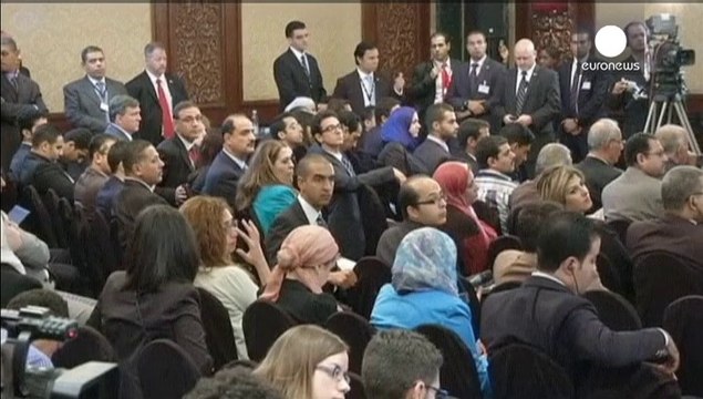 John Kerry dice que Kobane no es una prioridad en la estrategia contra los yihadistas