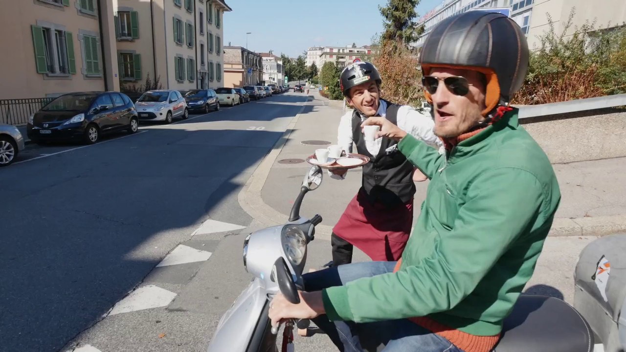 Freebord | #CafePierro | Le livreur de café le plus rapide au monde