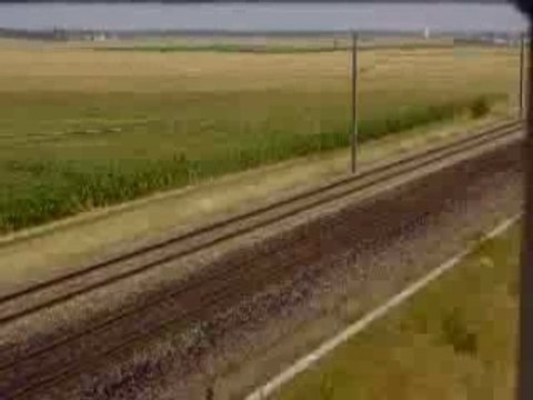 TGV sur une LGV atlantique.