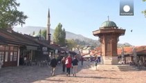 Bosna'da İzzetbegoviç zaferini ilan etti