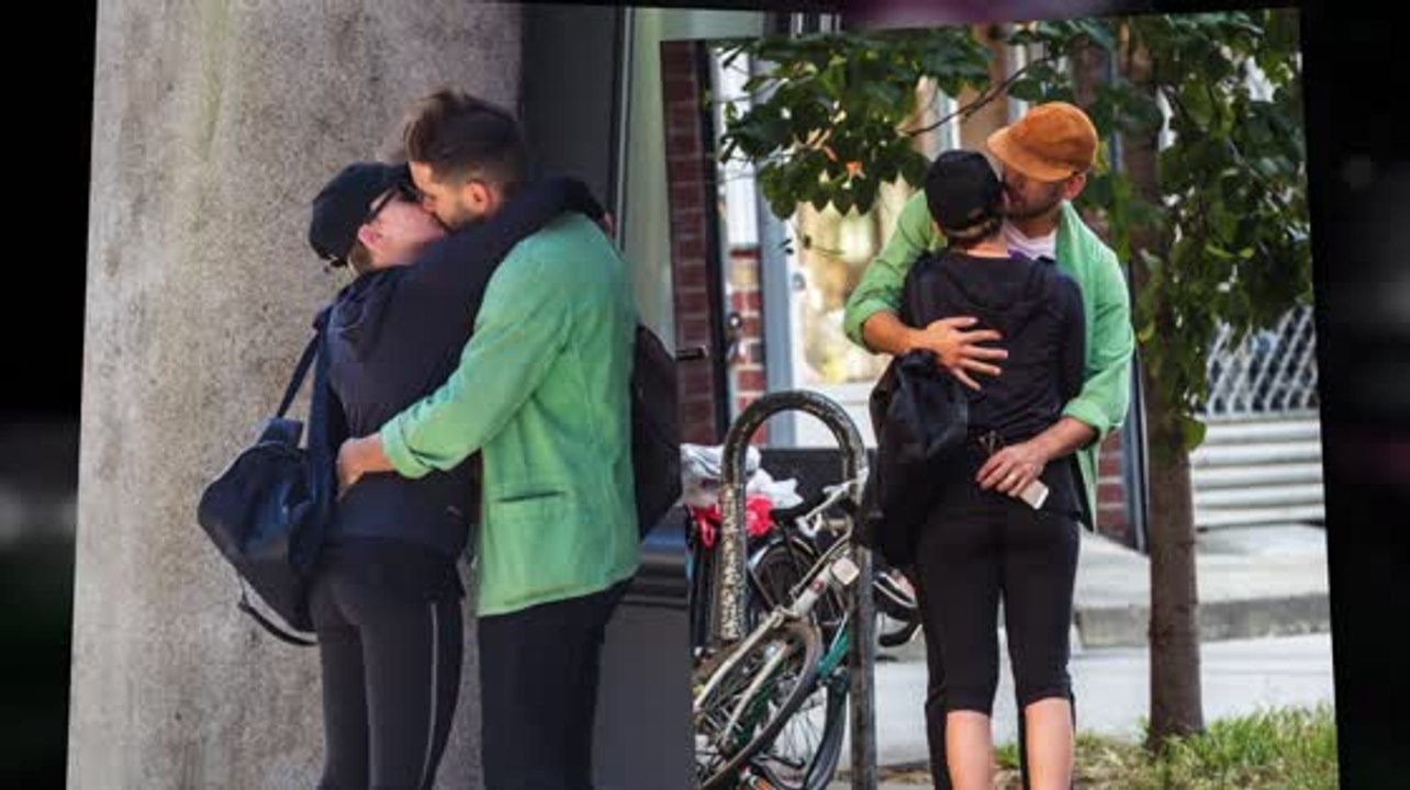 Scarlett johansson knutscht öffentlich mit romain dauriac