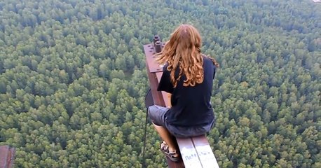 Kendine Garezi Olan Kız