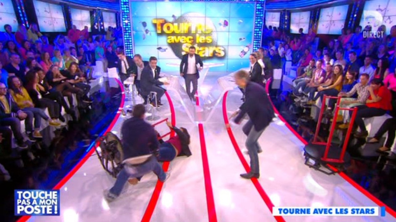 Valérie Bénaïm chute violemment dans TPMP - ZAPPING PEOPLE DU 14/10/2014