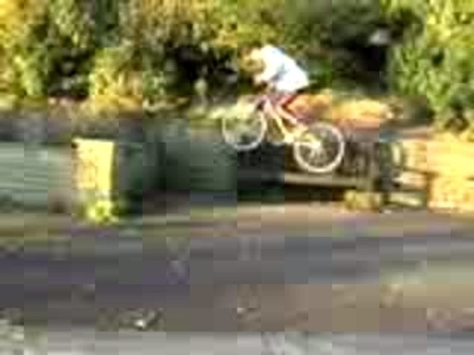 cascade en vélo