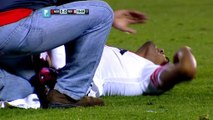 Argentina - Un defensor de River Plate, lesionado por un compañero
