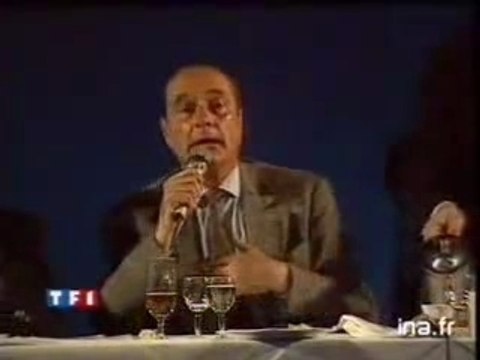 Jacques CHIRAC - Le bruit et l'odeur