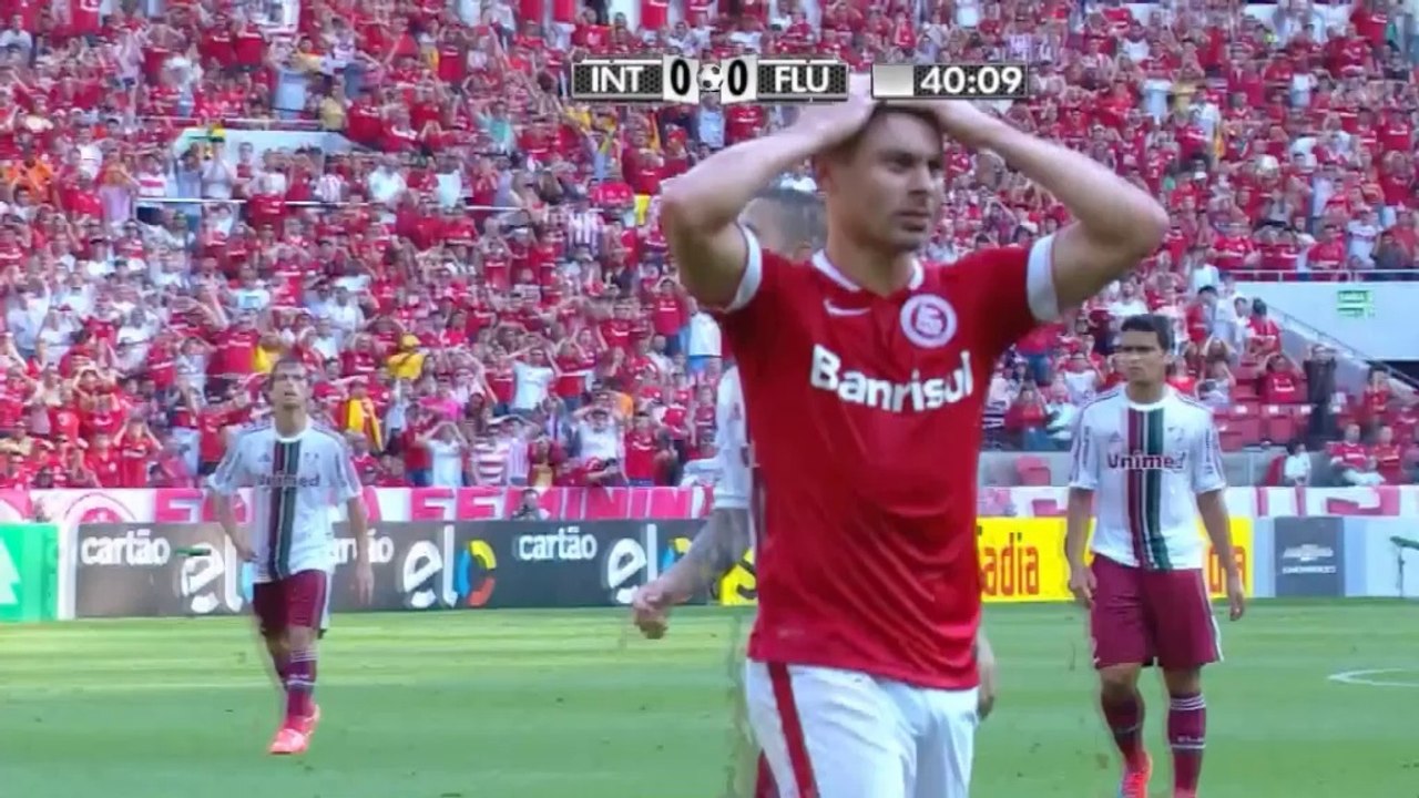 Brasileiro: Fred trifft, Ex-Wolf assistiert