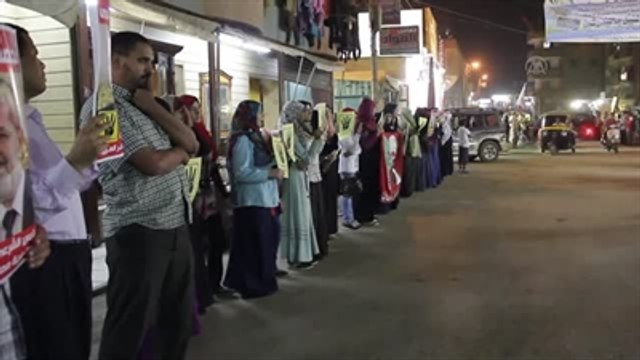 Mısır'da Darbe Karşıtı Gece Gösterisi