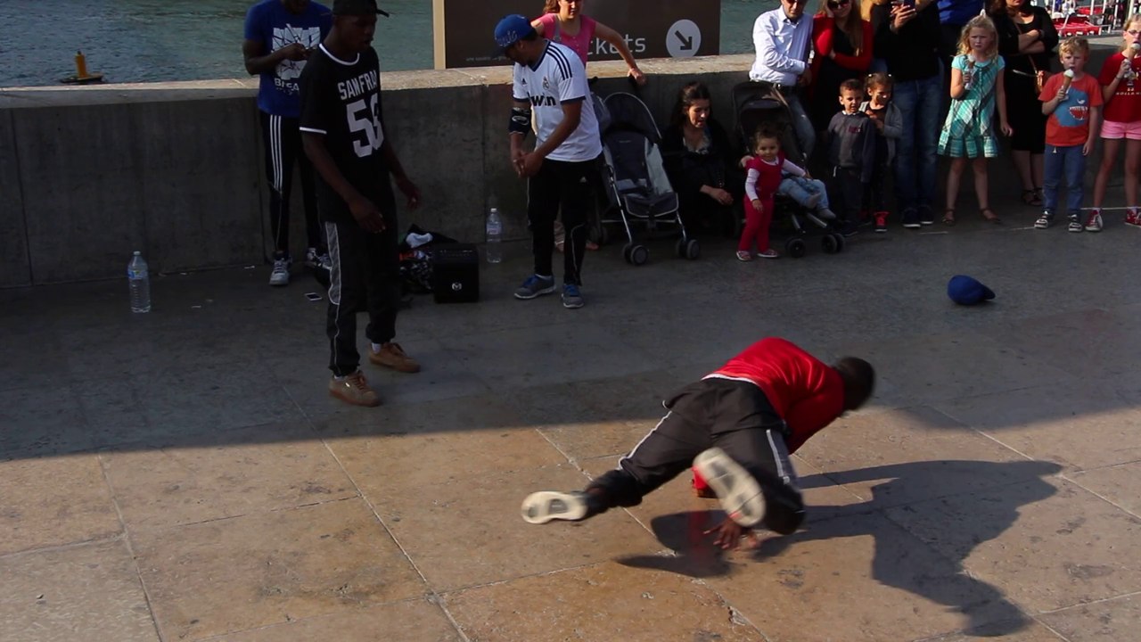 Danseurs hip-hop au Trocadero - Paris,13 septembre 2014