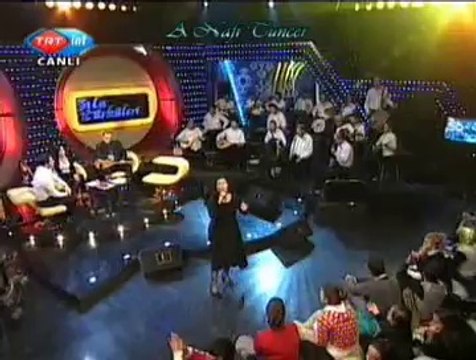 GÜLAY *Mavrova'dan Aldım Sümbül Bir Okka Nohut*