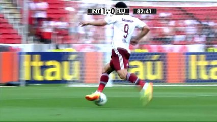 Brésil - Fred, une glissade et des moqueries