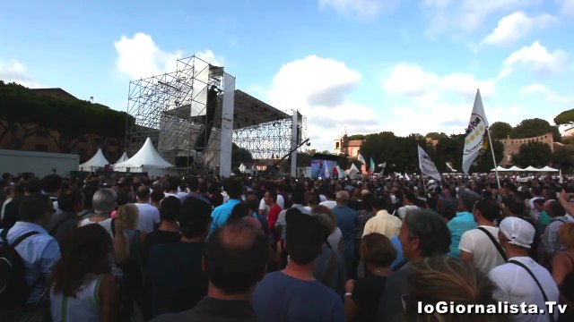 Beppe Grillo chiusura Circo Massimo a Cinque Stelle