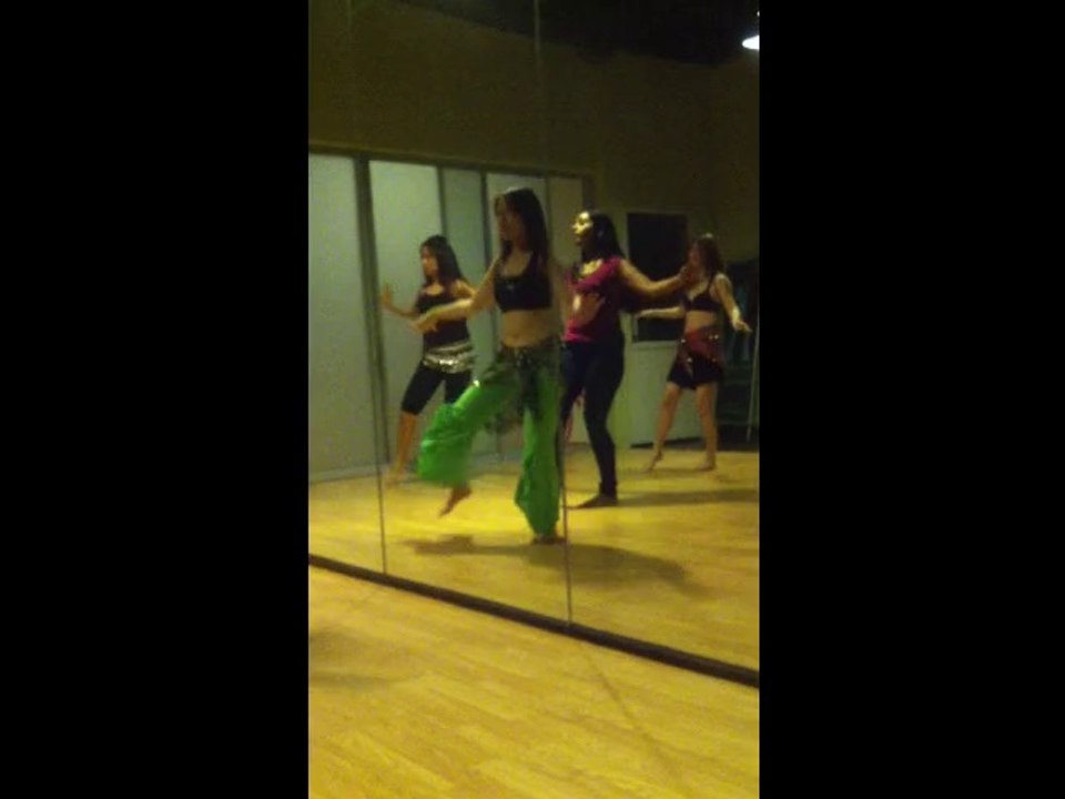 Belly dance0826