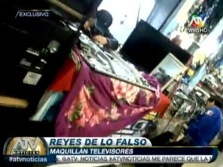 下载视频: Estafadores 'maquillan' televisores para venderlos con otra marca