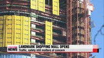 Lotte opens landmark shopping mall in southeastern Seoul