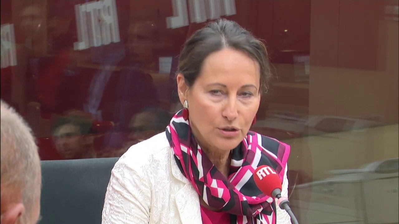 Ségolène Royal évoque la possibilité d'une "gratuité des autoroutes le week-end"