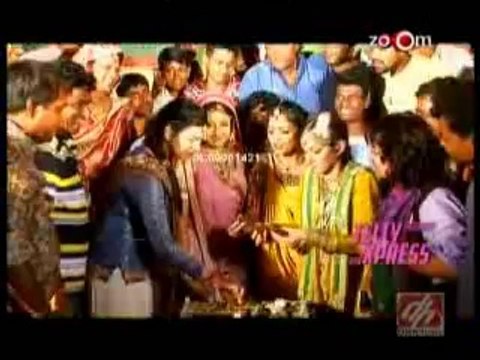 Jodha Akbar 14th October 2014 Rajat Tokas skips show's celebration apnicommunity.com