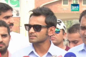 Pakistan delay picking squad for first Test against Australia