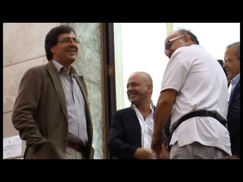 Napoli - Città Metropolitana, De Magistris vota: Ne sarò il sindaco -live- (13.10.14)