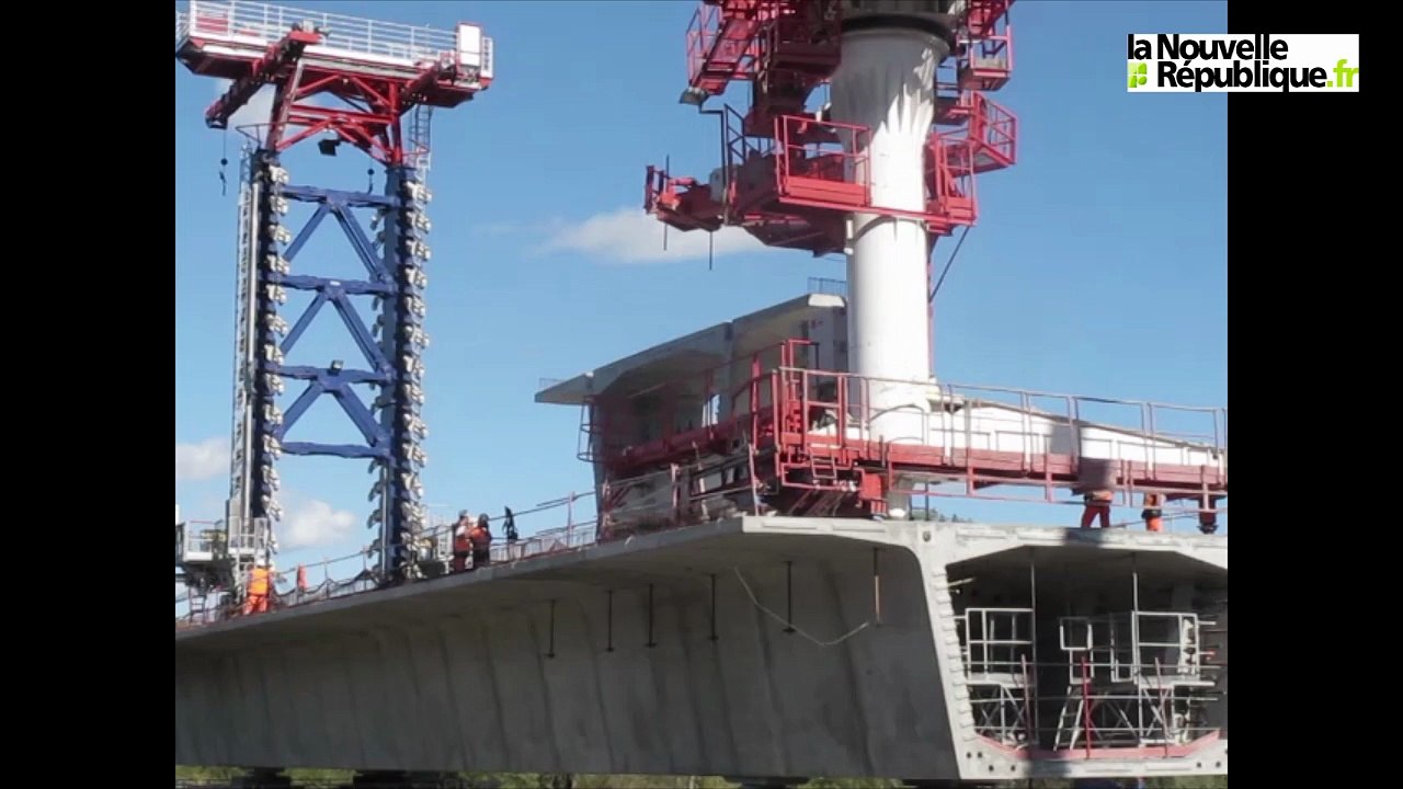 VIDEO. Monts (Indre-et-Loire) : le viaduc de l'Indre bientôt prêt pour la LGV