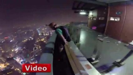 396 Metre Yükseklikten Havuza Atladı