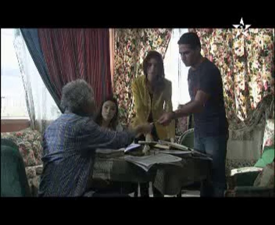 مسلسل صدى الجدران _ الحلقة 28