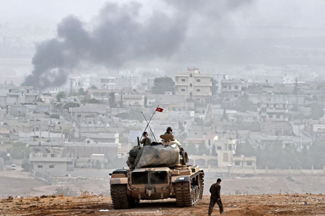 Bataille de Kobané : la coalition internationale très divisée face aux jihadistes de l'EI