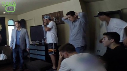 Uçuran Kanepe Şakası