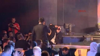 Hakan Şükür, Altın Ayak Ödülünü Aldı