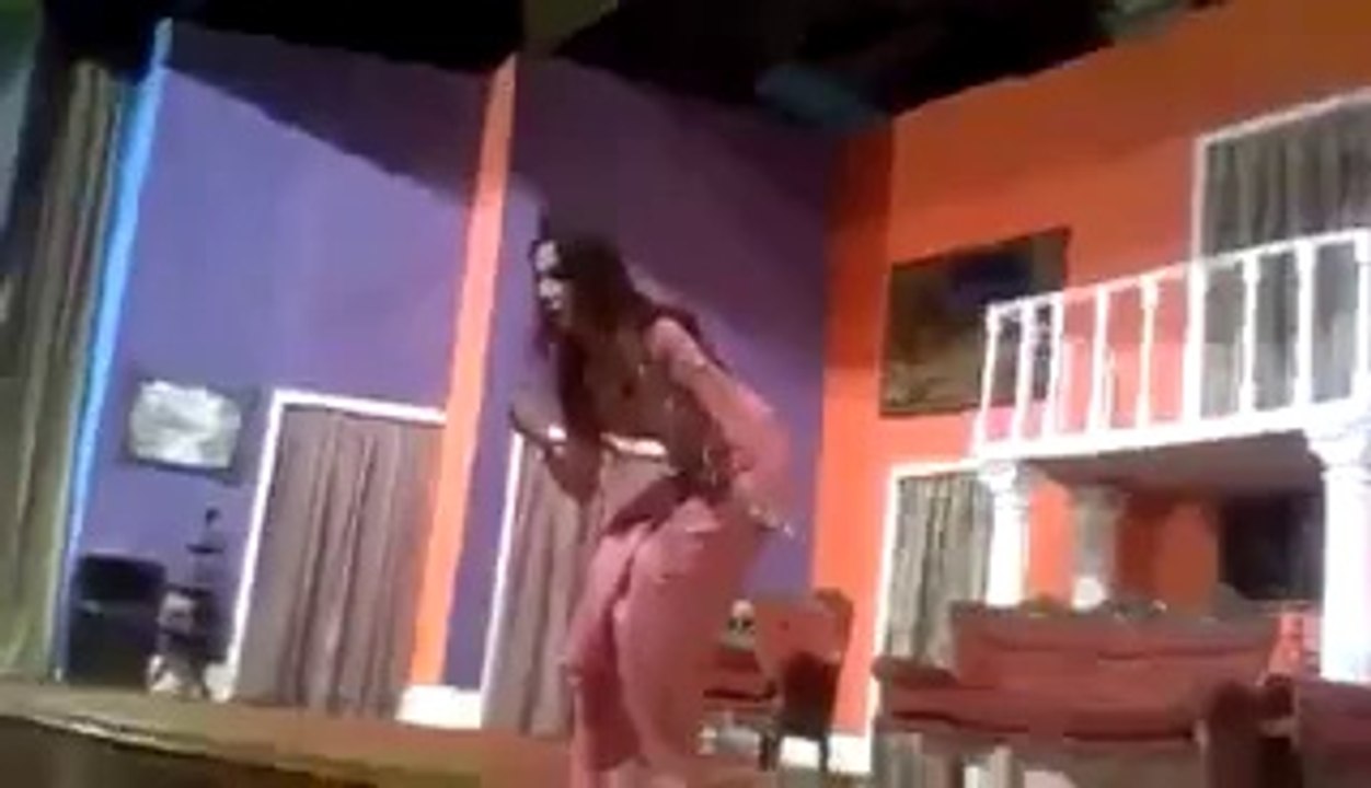Deedar shaking their boobs nice frame
