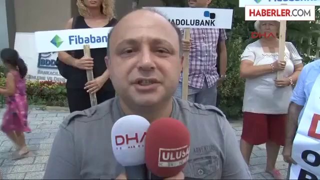 Dövizzedeler, BDDK Önünde Oturma Eylemi Başlattı