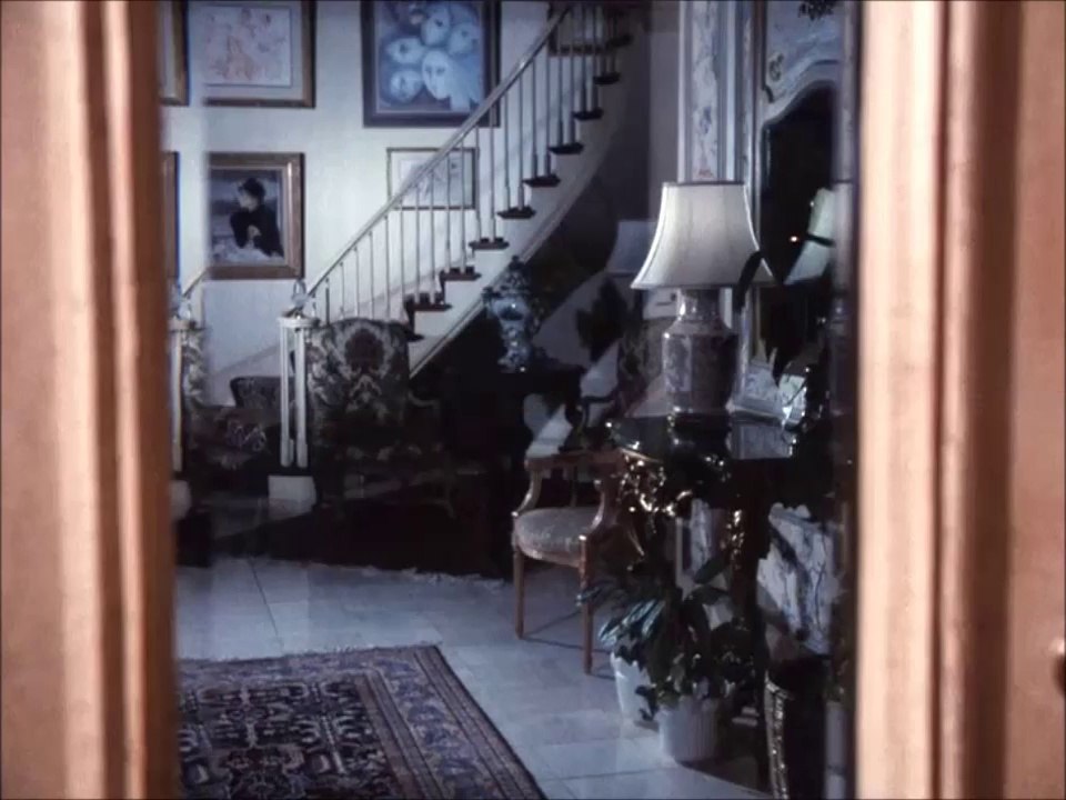 Dallas; Jr and SueEllen