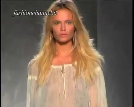 Alberta Ferretti Spring Summer 2011 Milan 1 of 2 pret a porter women by Fashion Channel