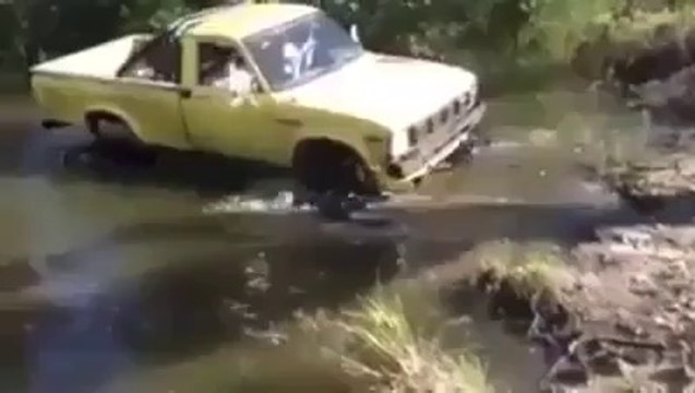 OMG i Have never seen anything like This Must Watch